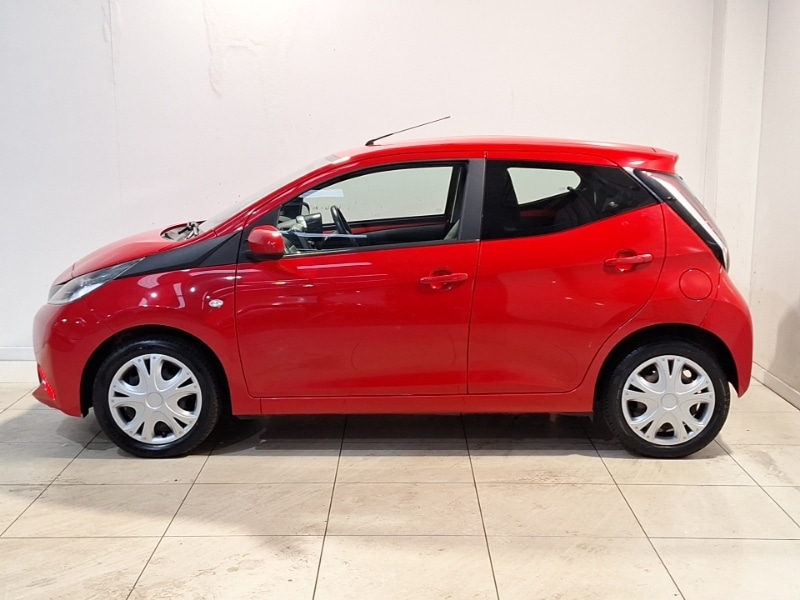 Used Toyota AYGO 2017 for sale - 76721438: Photo 4