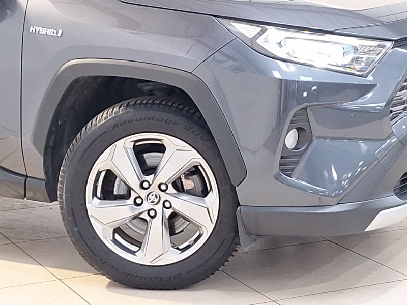 Used Toyota RAV4 2020 for sale - 77605653: Photo 9