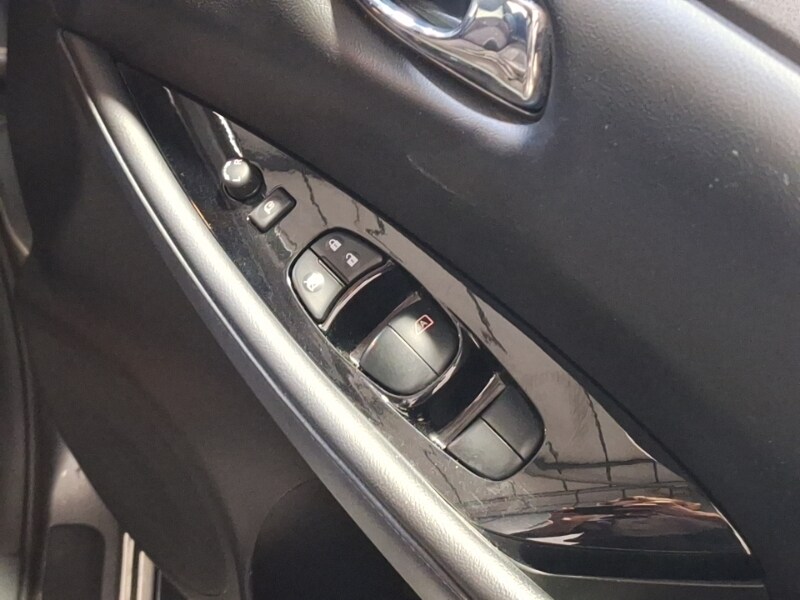 Used Nissan Leaf 2018 for sale - 76579285: Photo 14