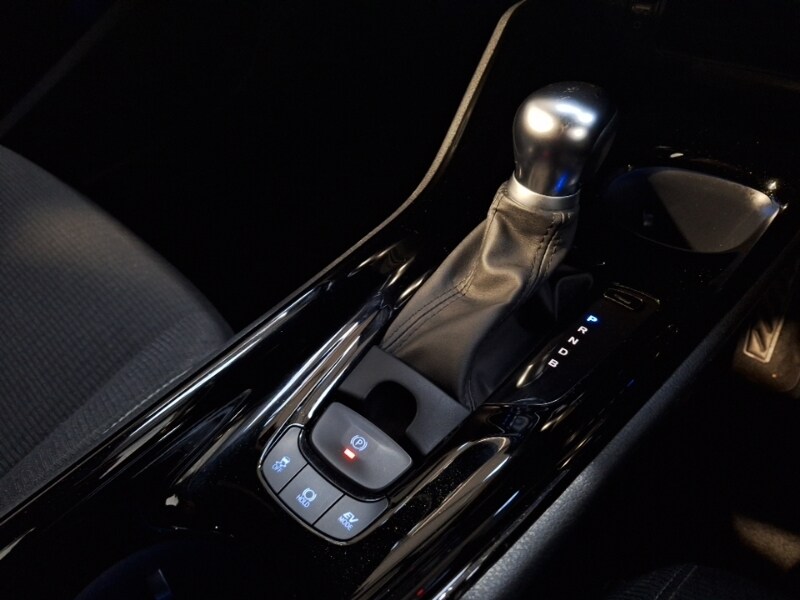 Used Toyota C-HR 2019 for sale - 76383953: Photo 19