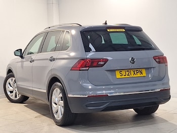 Used Volkswagen Tiguan 2021 for sale - 79420445: Photo