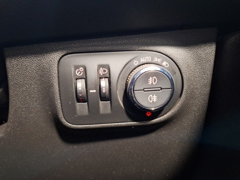 Used Vauxhall Corsa 2018 for sale - 76970431: Photo 15