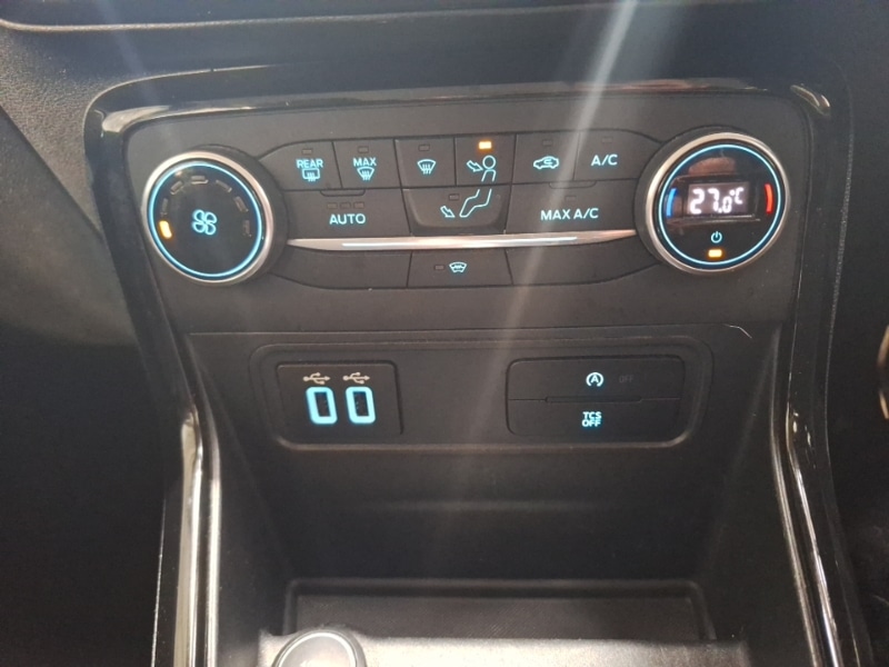 Used Ford Ecosport 2018 for sale - 76343486: Photo 19