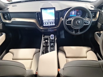 Used Volvo XC60 2025 for sale - 79573552: Photo