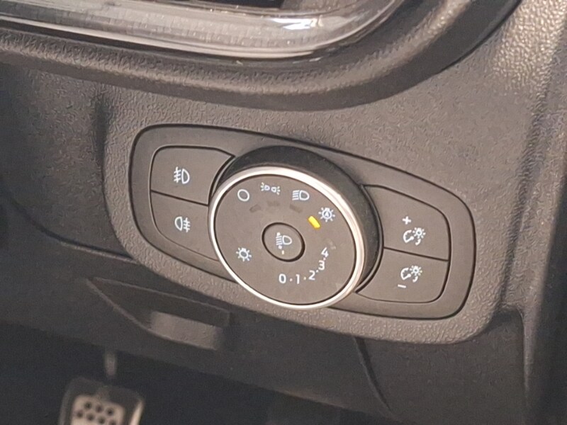 Used Ford Fiesta 2021 for sale - 76543421: Photo 15