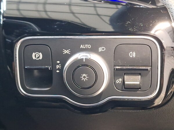 Used Mercedes-Benz CLA 2021 for sale - 75652305: Photo 17