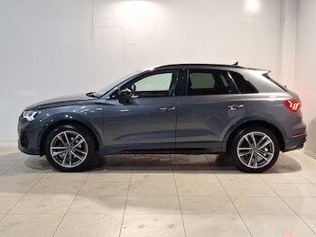 Used Audi Q3 2021 for sale - 76911703: Photo