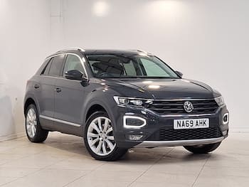 Used Volkswagen T-Roc 2019 for sale - 79683813: Photo