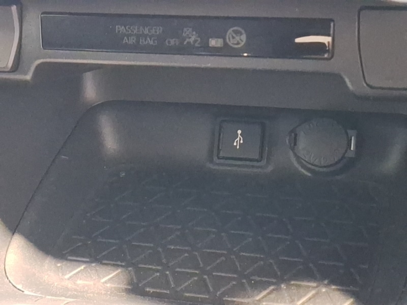 Used Toyota RAV4 2020 for sale - 76358895: Photo 19