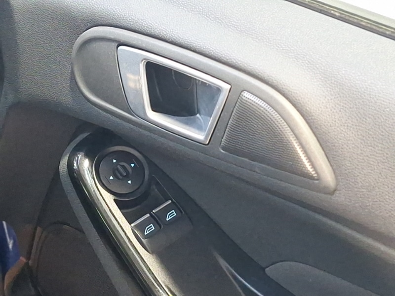 Used Ford Fiesta 2016 for sale - 77223672: Photo 14