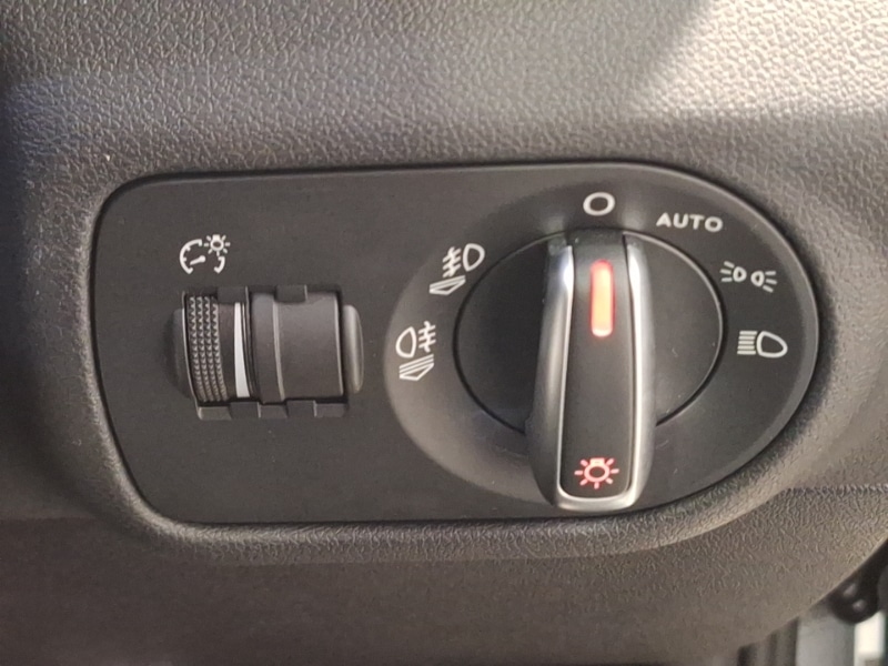 Used Audi A1 2017 for sale - 76365726: Photo 17