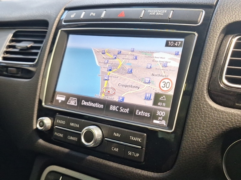 Used Volkswagen Touareg 2016 for sale - 76543419: Photo 19