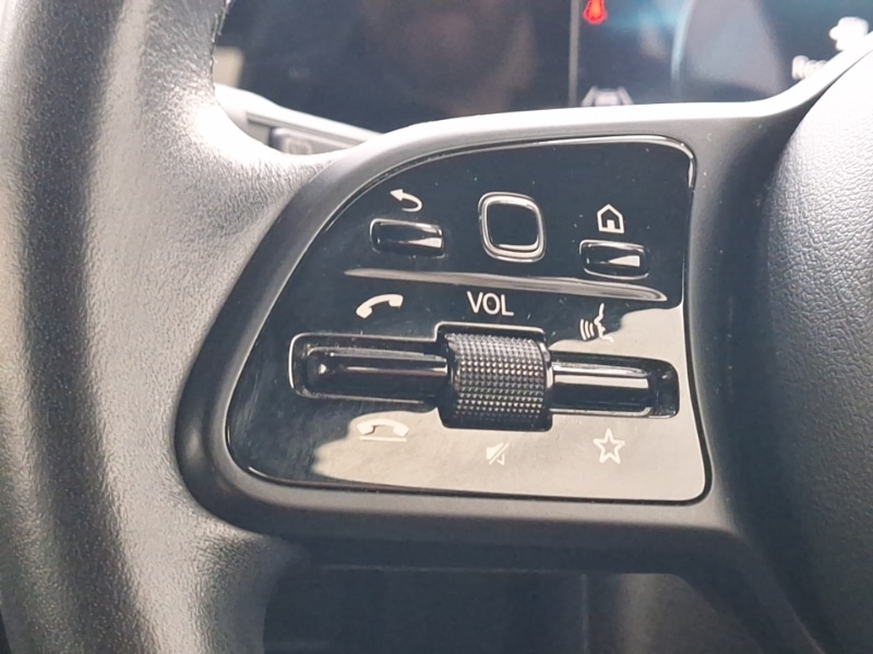 Used Mercedes-Benz A-Class 2018 for sale - 77596541: Photo 16