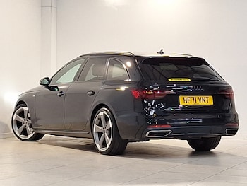 Used Audi A4 2021 for sale - 76358902: Photo