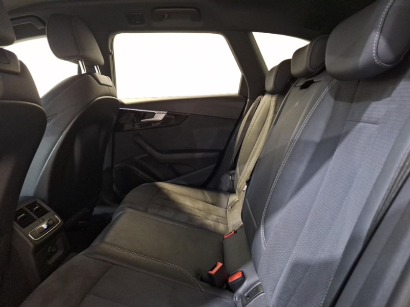 Used Audi A4 2021 for sale - 76358902: Photo 6