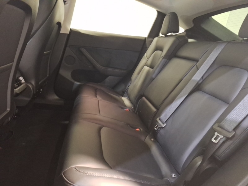 Used Tesla Model Y 2023 for sale - 77004475: Photo 6