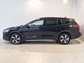 Used Ford Focus 2022 for sale - 78983566: Photo