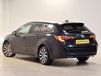 Used Toyota Corolla 2021 for sale - 76483852: Photo