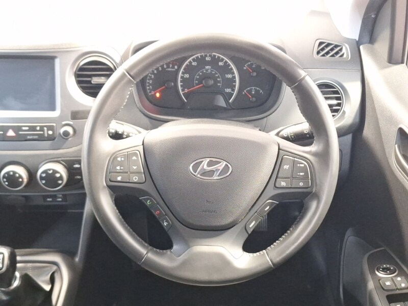 Used Hyundai i10 2019 for sale - 77832324: Photo 7