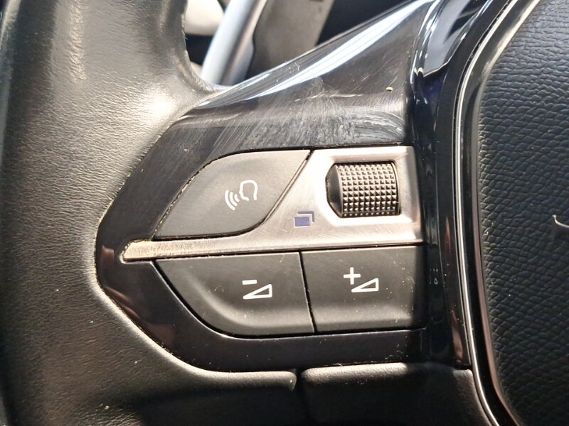 Used Peugeot 3008 2019 for sale - 77761144: Photo 15