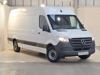 Mercedes-Benz Sprinter feature image