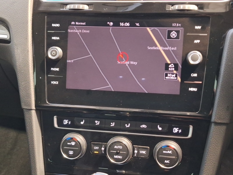 Used Volkswagen Golf 2020 for sale - 76644192: Photo 18