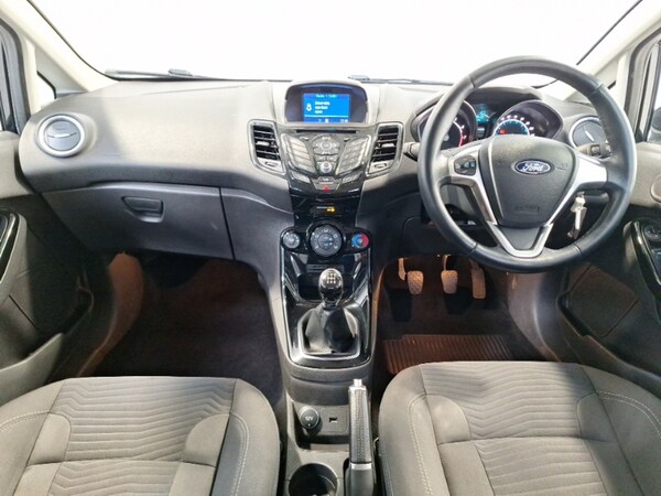 Used Ford Fiesta 2017 for sale - 76289316: Photo 2