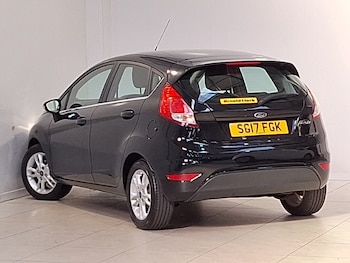 Used Ford Fiesta 2017 for sale - 76289316: Photo 3