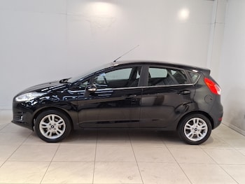 Used Ford Fiesta 2017 for sale - 76289316: Photo 4