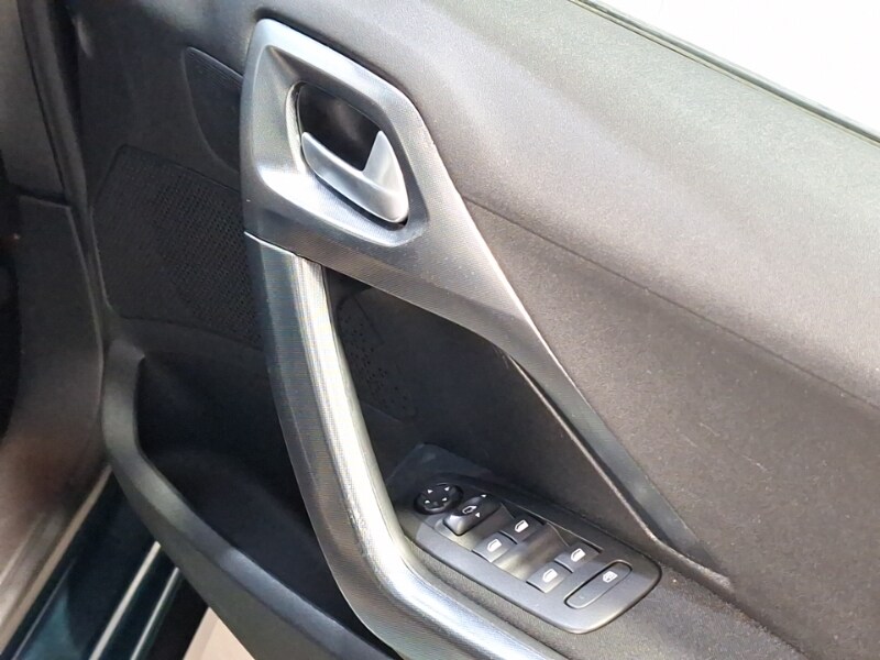 Used Peugeot 2008 2018 for sale - 77568783: Photo 15