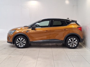 Used Renault Captur 2020 for sale - 78795605: Photo