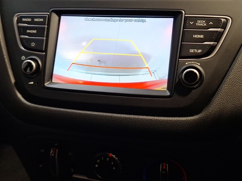 Used Hyundai i20 2018 for sale - 76108277: Photo 10