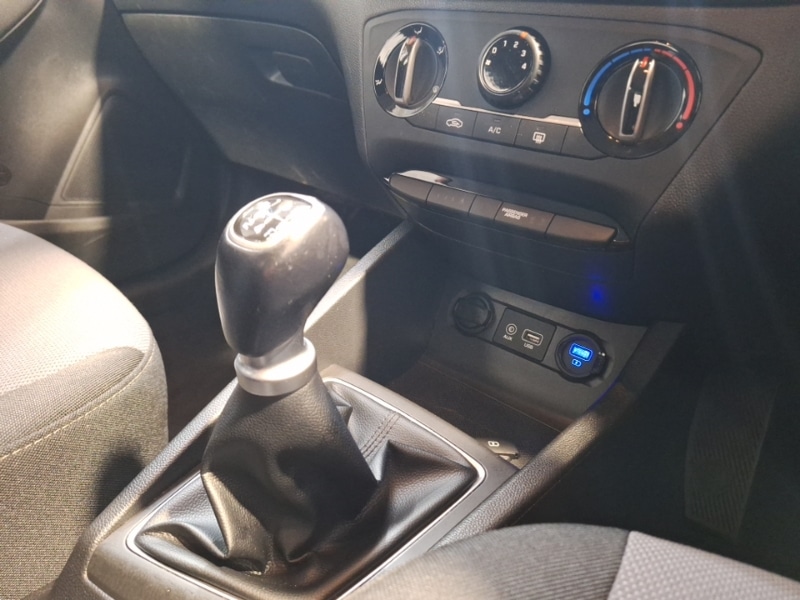 Used Hyundai i20 2018 for sale - 76108277: Photo 11