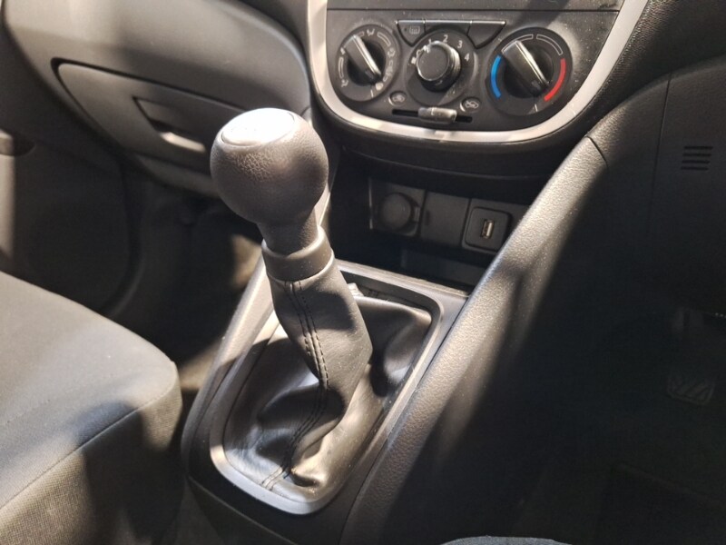 Used Suzuki Celerio 2018 for sale - 77228667: Photo 11