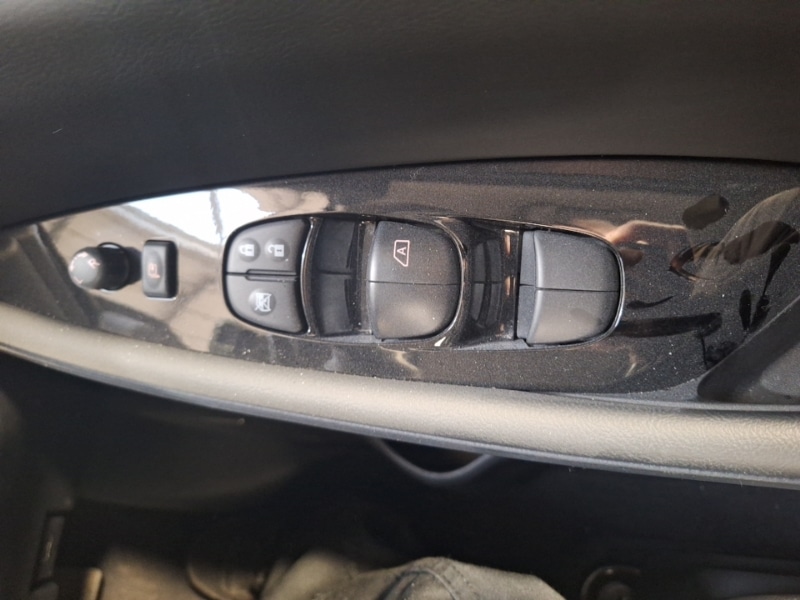 Used Nissan Leaf 2020 for sale - 76195808: Photo 14