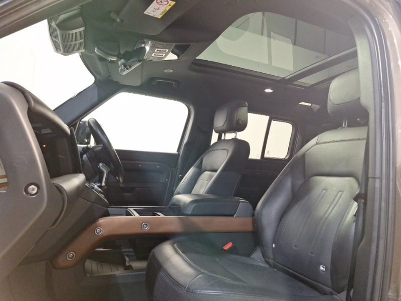 Used Land Rover Defender 2024 for sale - 77466151: Photo 14