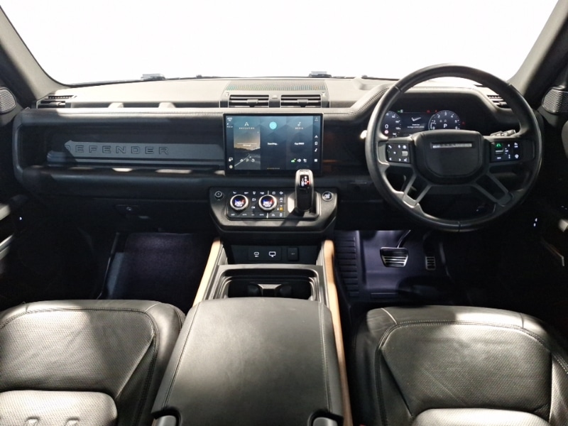 Used Land Rover Defender 2024 for sale - 77466151: Photo 2