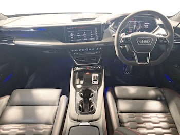 Used Audi RS e-tron GT 2021 for sale - 77514090: Photo