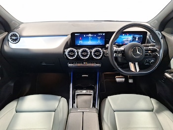 Used Mercedes-Benz GLA 2024 for sale - 78795618: Photo