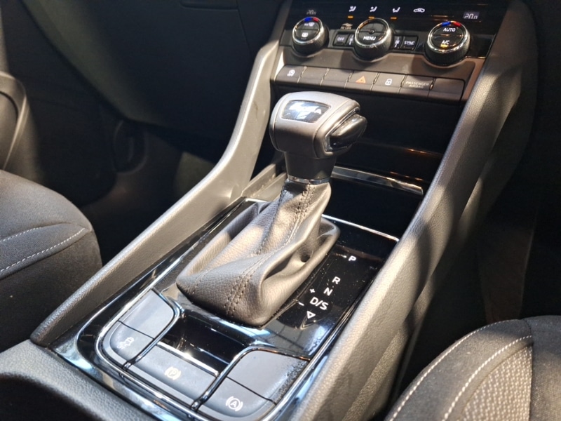Used Skoda Karoq 2024 for sale - 76321415: Photo 19