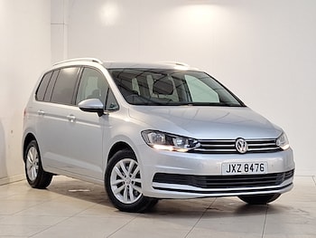 Used Volkswagen Touran 2016 for sale - 78455828: Photo