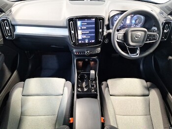 Used Volvo XC40 2023 for sale - 77776982: Photo