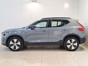 Used Volvo XC40 2023 for sale - 77776982: Photo