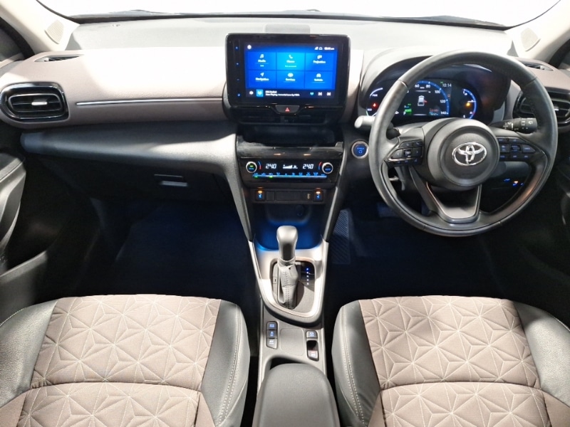 Used Toyota Yaris Cross 2022 for sale - 78164253: Photo 2