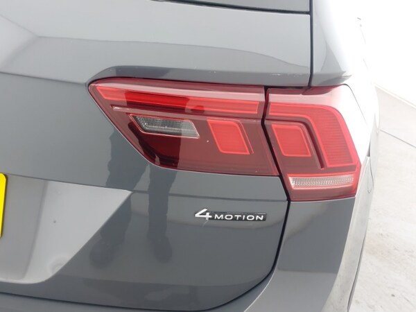 Used Volkswagen Tiguan 2022 for sale - 76208150: Photo 14