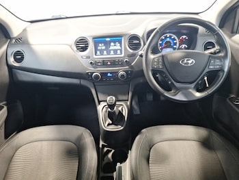 Used Hyundai i10 2019 for sale - 78683932: Photo