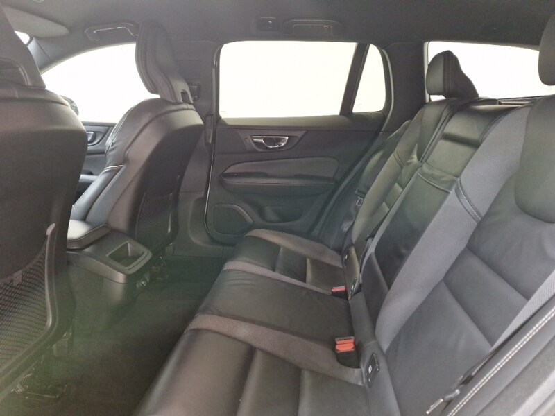 Used Volvo V60 2020 for sale - 77933528: Photo 6