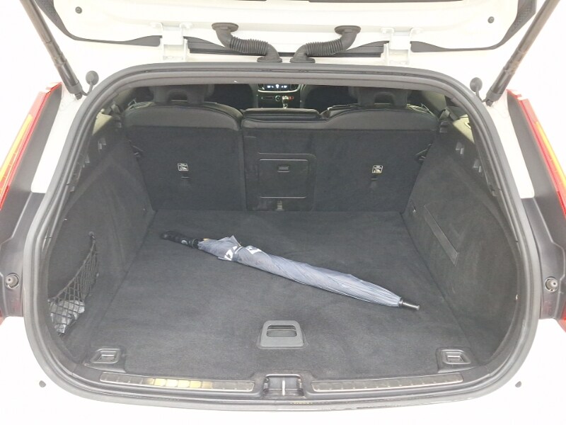 Used Volvo V60 2020 for sale - 77933528: Photo 8