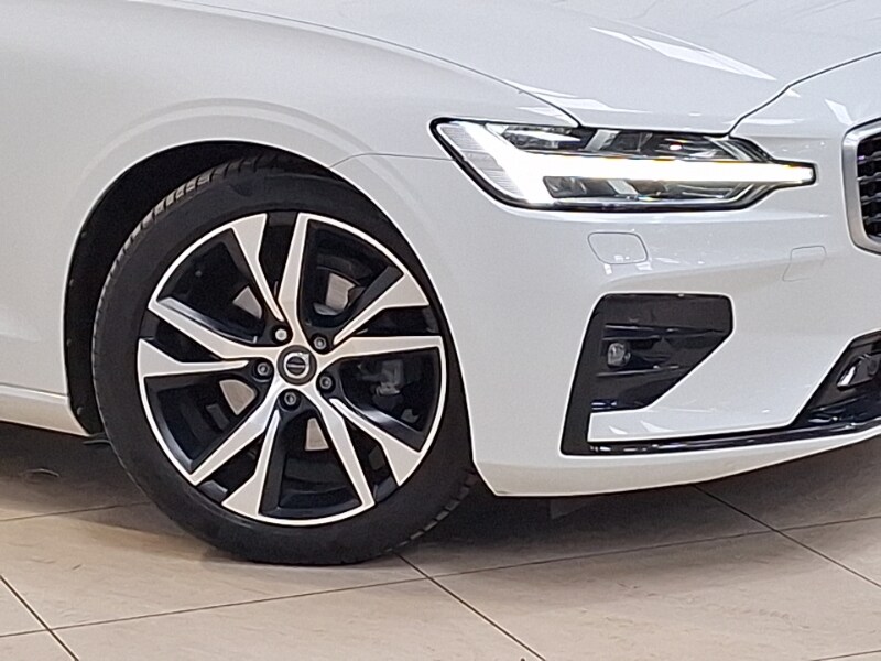 Used Volvo V60 2020 for sale - 77933528: Photo 9