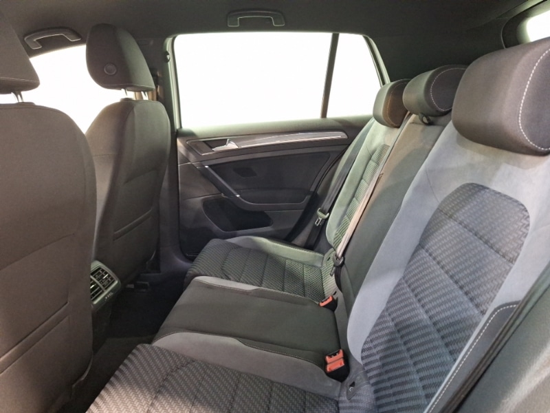 Used Volkswagen Golf 2019 for sale - 77610981: Photo 6